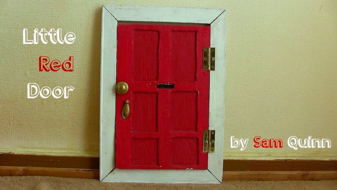 little red door